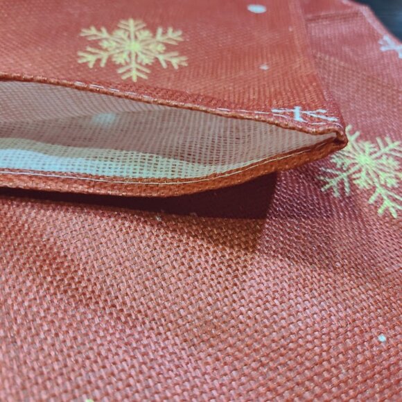 Christmas Table Runner Red Santa Decor Holiday Decoration Decorative Cloth - Picture 9 of 9